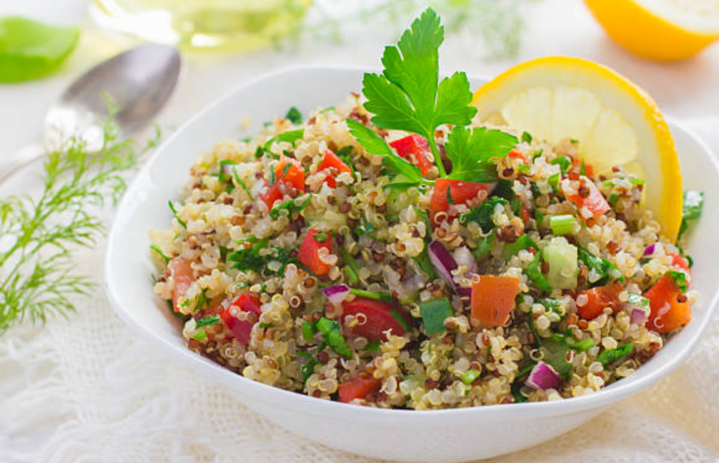 Una ensalada fresca ayuda